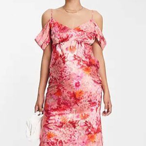 Hope & Ivy Maternity cold shoulder satin midi dress